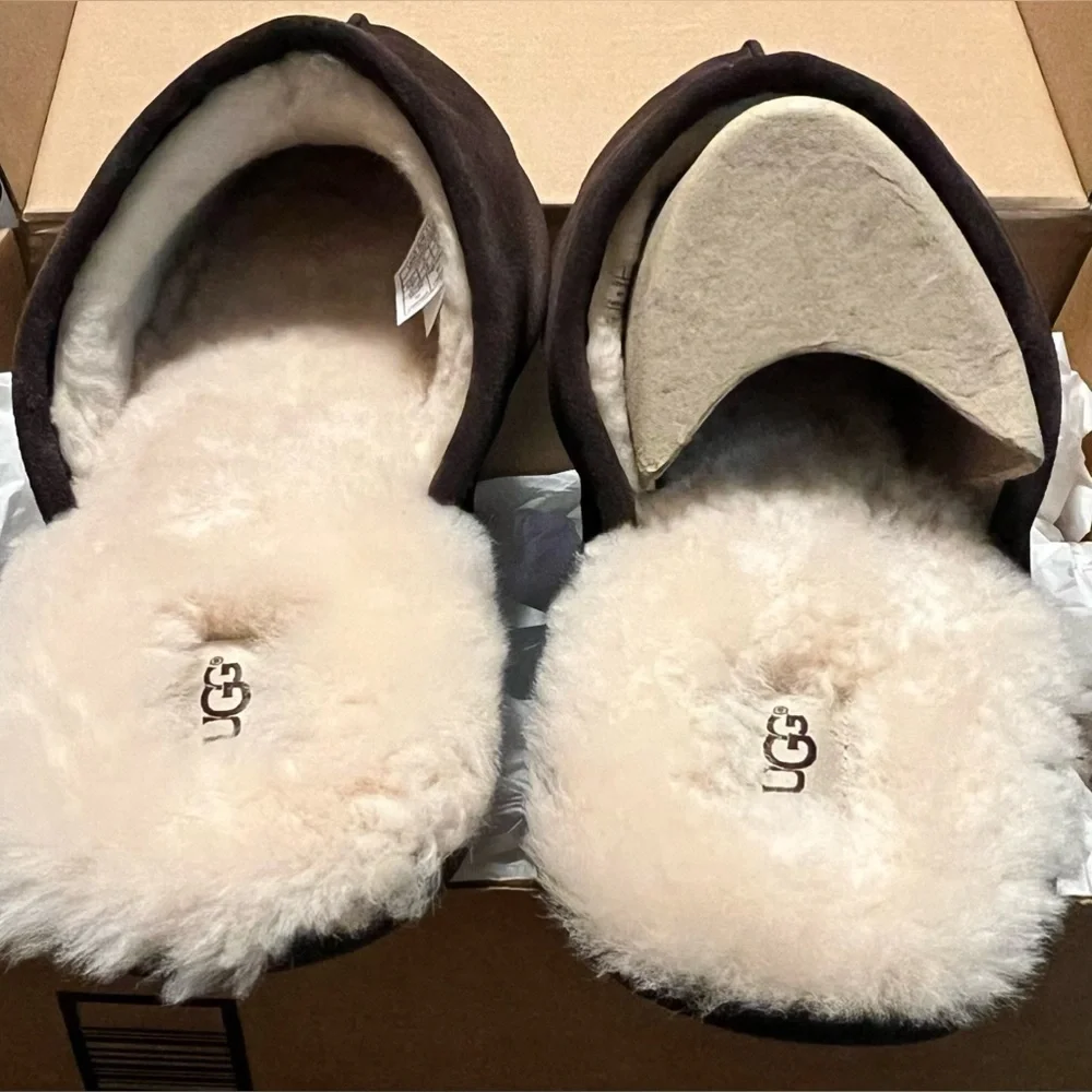 NEW- UGG Men's Scuff Logo Slipper SIZE:17  COLOR: Expresso